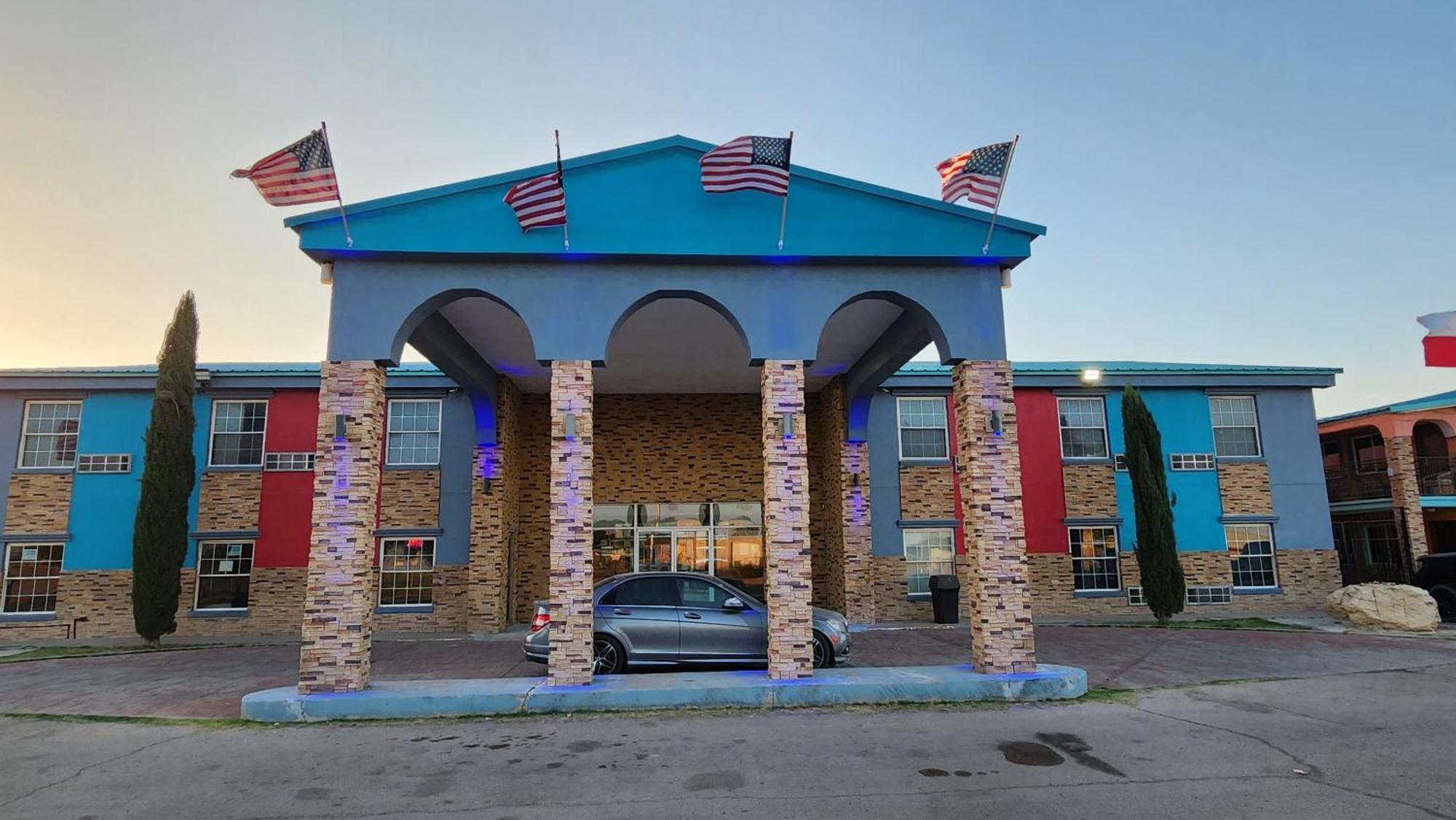 B&J Hotel And Apartments Pecos Exterior photo